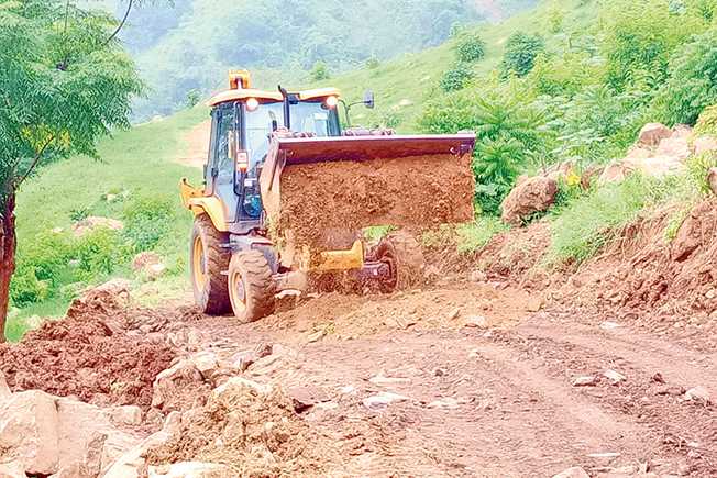 Carreteras sin daños por las lluvias, insiste SIPDUS