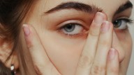 The Safest Way to Remove Eye Makeup