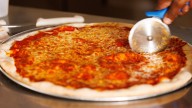 Food Network says this is the best pizza spot in Florida. See where