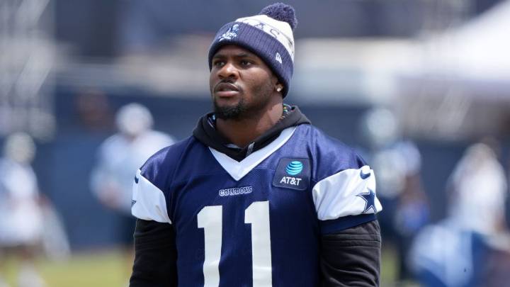 Sources -- Cowboys' Parsons has back issue, misses practice