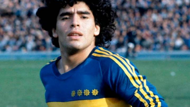 Una camiseta de Boca que vistió Maradona fue elegida la "más linda de la historia"