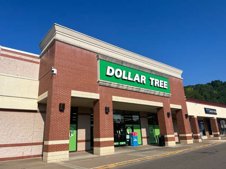 Dollar Tree Is On Sale (NASDAQ:DLTR)