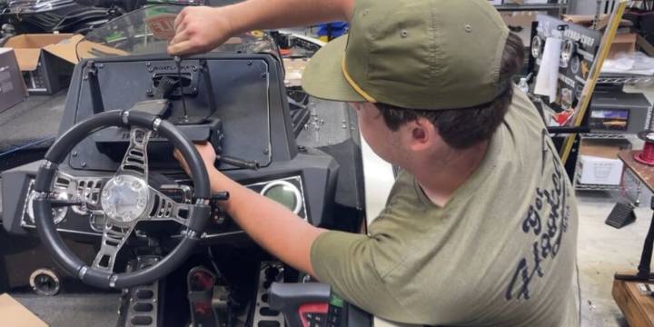 Level Up Your Boat Rigging with Elite Sonar