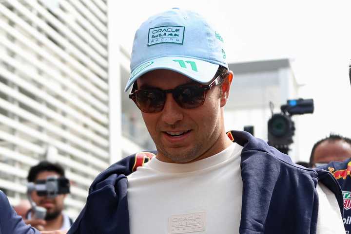'Checo' Pérez regresa a la Fórmula Uno con Cadillac, hará dupla con Valtteri Bottas