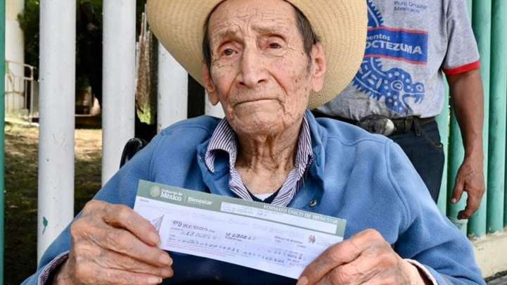 ¿Cuántos Pagos de Pensión Bienestar Quedan en 2025 y en Qué Meses Serán? Esto Cobrarán Adultos