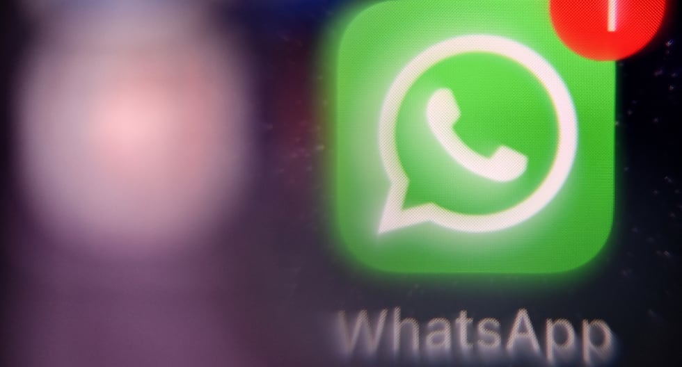 ¿No tienes las últimas funciones de WhatsApp? Descubre cómo activarlas