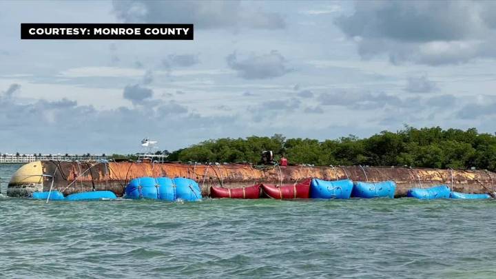 Abandoned 96-foot submarine removed from waters near Marathon 