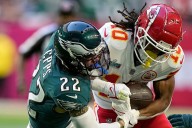 Eagles bringing back safety who helped them reach Super Bowl three years ago