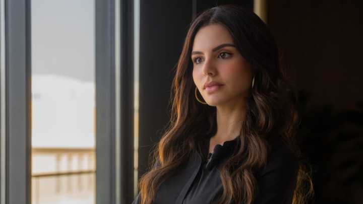 Nadeen Ayoub, la Psicóloga y activista, que representa a Palestina en Miss Universo 2025