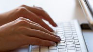 How to make climate-friendly and sustainable choices when shopping online