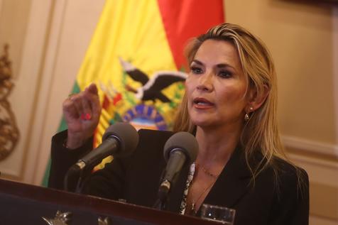 Tribunal de Bolivia ordena poner en libertad a expresidenta Janine Añez