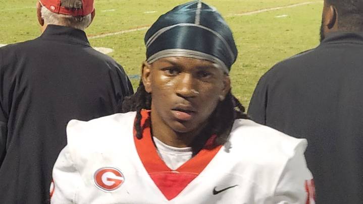 Video: Greenville QB Kiishawn Farrow's first start in win at Riverside
