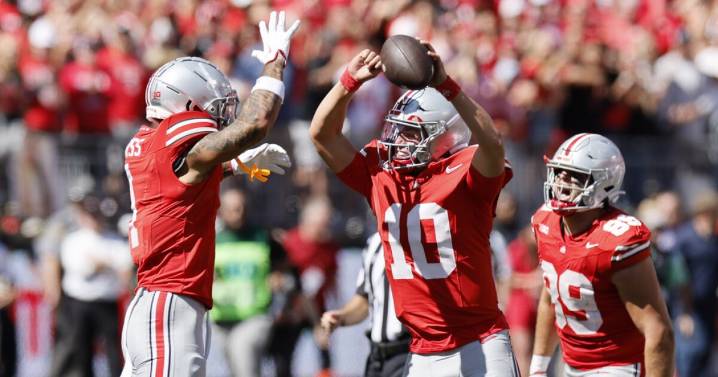 Sayin, defense propel No. 3 Ohio State past top