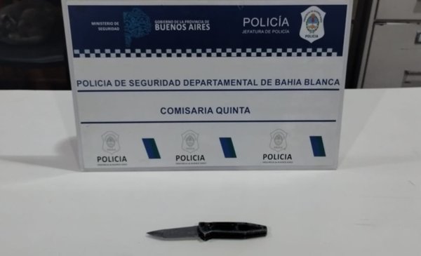 Apuñalaron a un chico de 19 años cuando intentaban robarle la moto