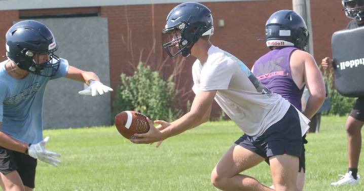 2025 IHSA football preview: Bureau Valley aims to get back to playoffs with new coach