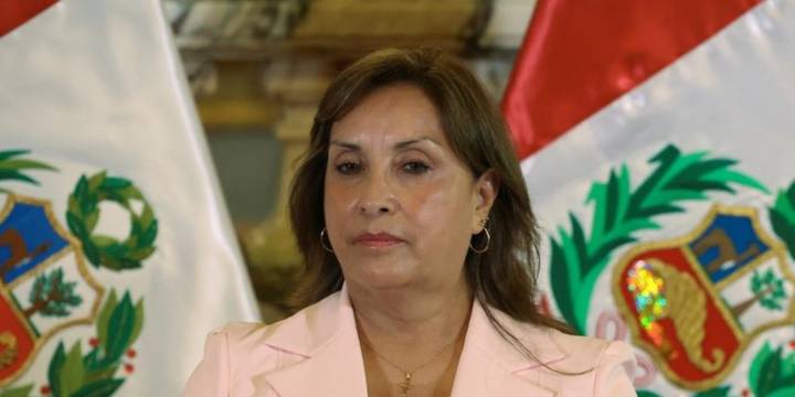 Dina Boluarte hace sorprendentes cambios de ministros: Justicia, Midis y Mujer con nuevos rostros
