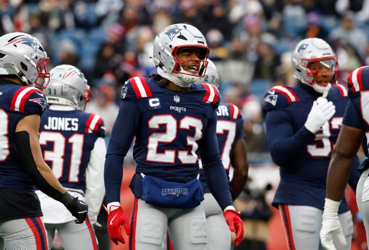 Patriots 53-man roster projection: Veteran S Kyle Dugger on the outside looking in?
