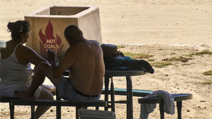 Millions in West facing dangerous heatwave amid multiple wildfires
