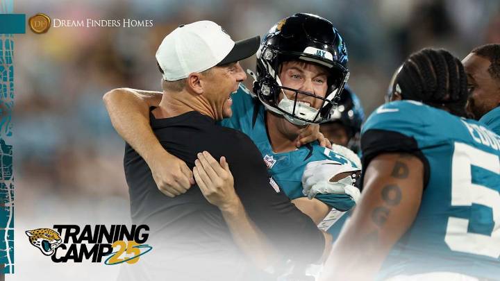Kicker Cam Little's 70-Yarder Gives Jaguars Unique Options at Midfield