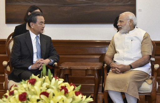 India's Modi to meet China's top diplomat as Asian powers rebuild ties