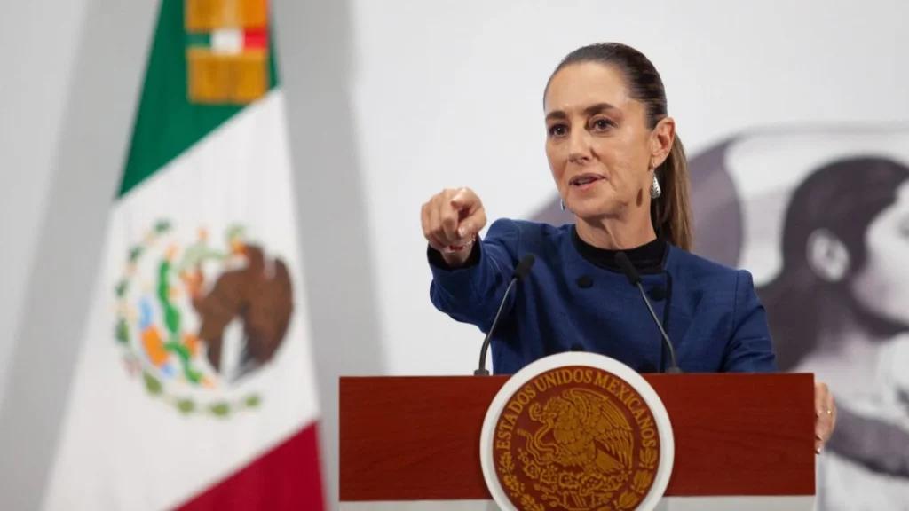 Presume Sheinbaum, reducción de la pobreza