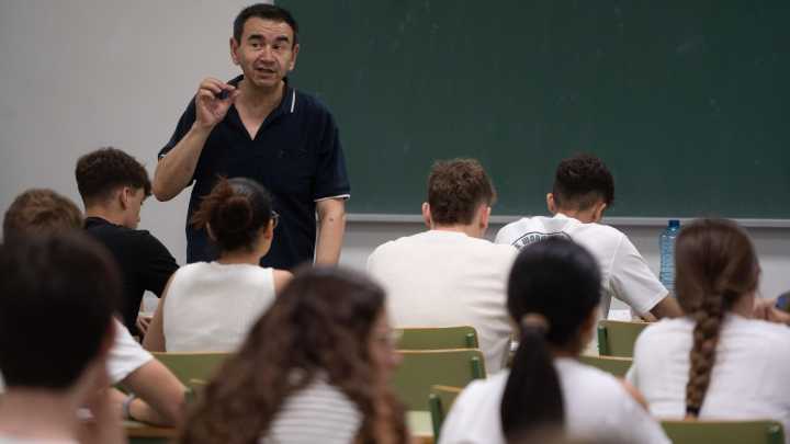 Secundaria y FP arrancan el curso con un 23,7% de las plazas de oposiciones docentes sin cubrir