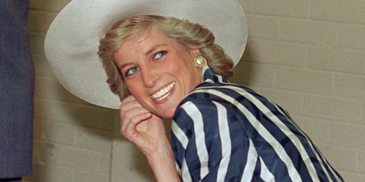 Los pantalones con estampado vichy favoritos de Lady Di vuelven a estar de moda, según las 'celebrities' y el 'street style'