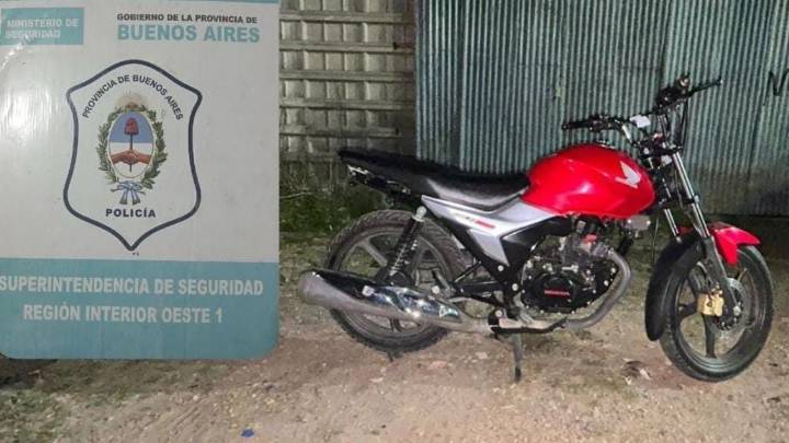 Operativo por motos con contraexplosiones: dos detenidos por resistencia a la autoridad