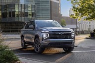 Edmunds SUV test: The new Nissan Armada takes a run at the Chevrolet Tahoe