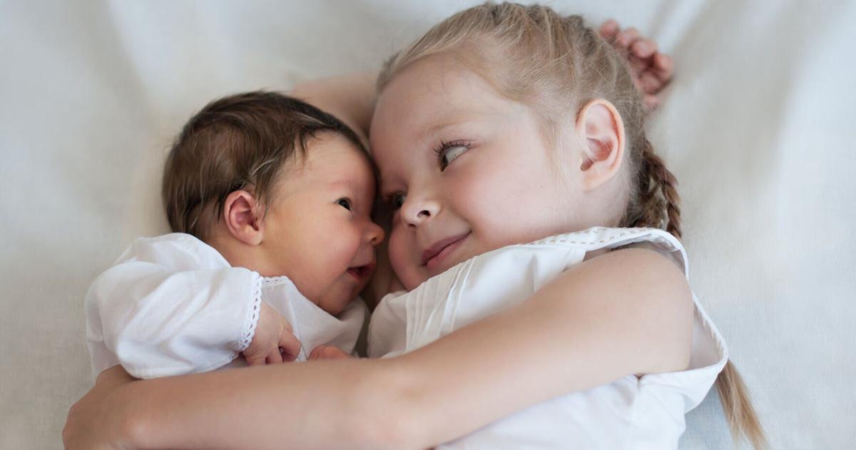 From only child to oldest child: How to help firstborns adjust to a new sibling