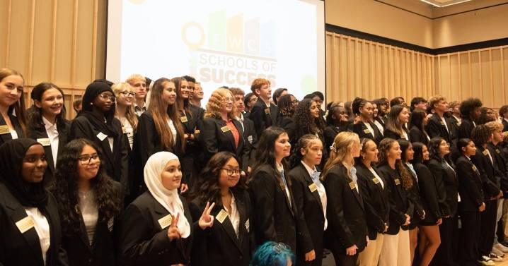 Fort Wayne students blaze trail into new ambassador role
