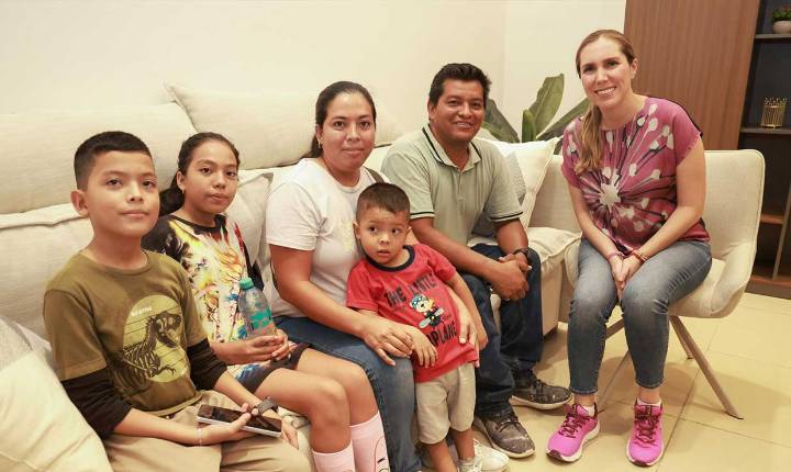 Atenea Gómez Ricalde continúa cerca del pueblo isleño a través del programa Miércoles con la Gente