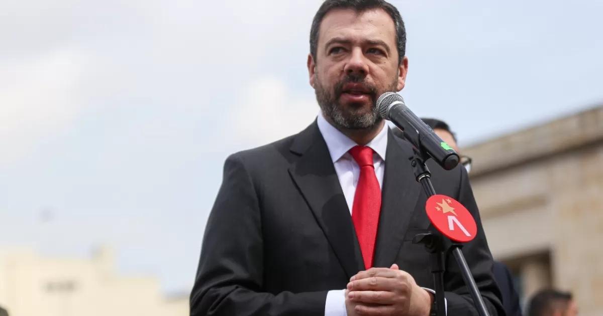 Alcalde Carlos Fernando Galán pide más seguridad a líderes de oposición