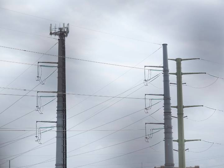 N.J. greenlights $100 electric bill credit for every customer, grants more money for some