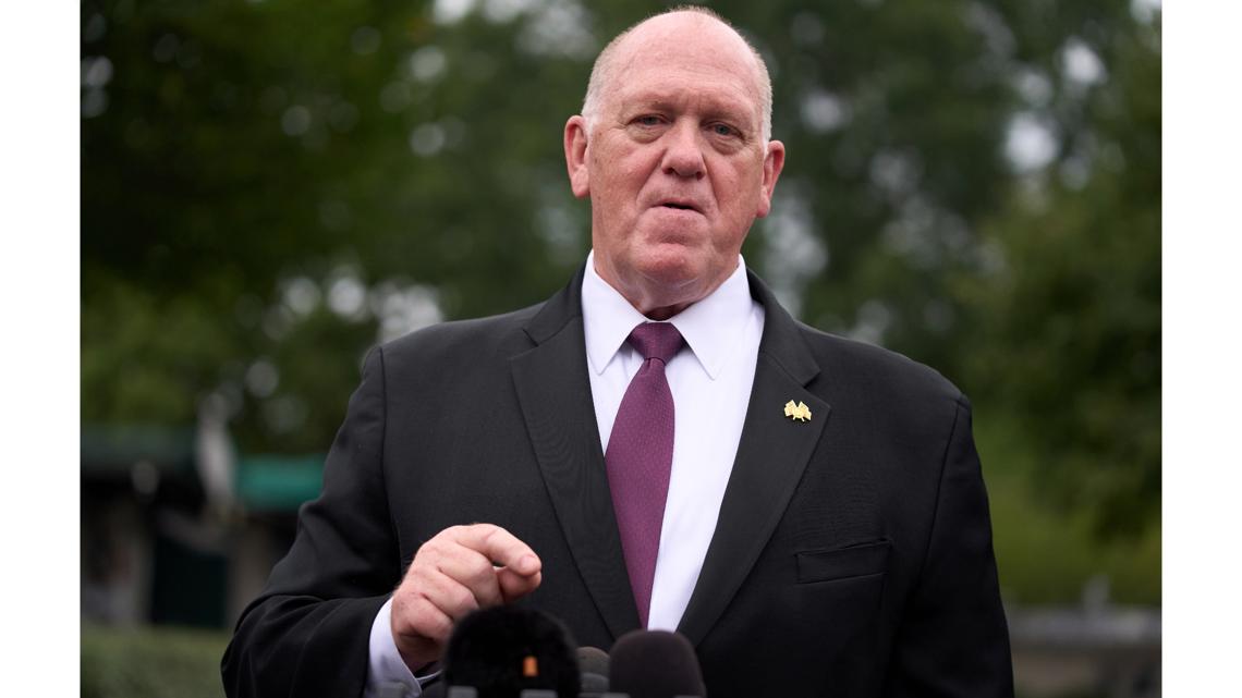 Trump's border czar pays quick, quiet visit to Portland ICE facility