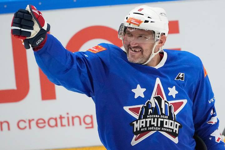 Alex Ovechkin partners with Russian technology company to make a movie about his career
