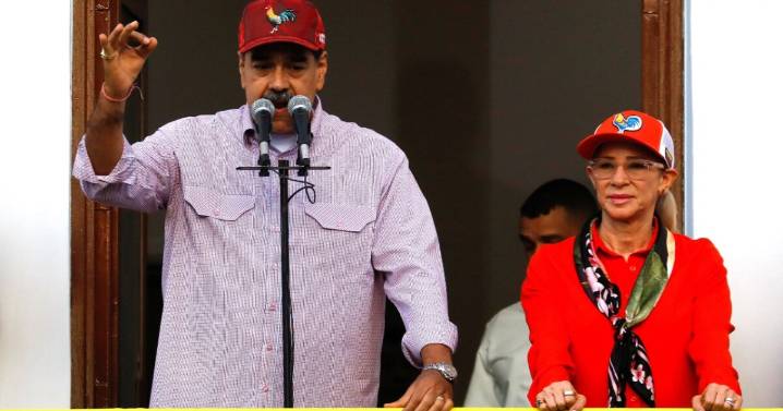 Venezuela responde a EE.UU. con un despliegue de buques de guerra en el Caribe