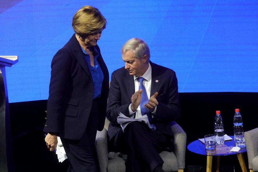 La frase de Matthei a Kast por corrupción: “El único diputado preso era de la lista de ustedes, José Antonio”
