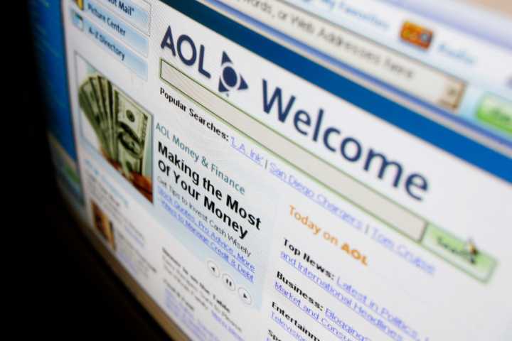 8 ON YOUR SIDE: AOL ending dial-up internet service