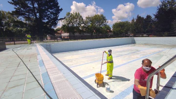 IU de Noreña denuncia el mal funcionamiento de las piscinas