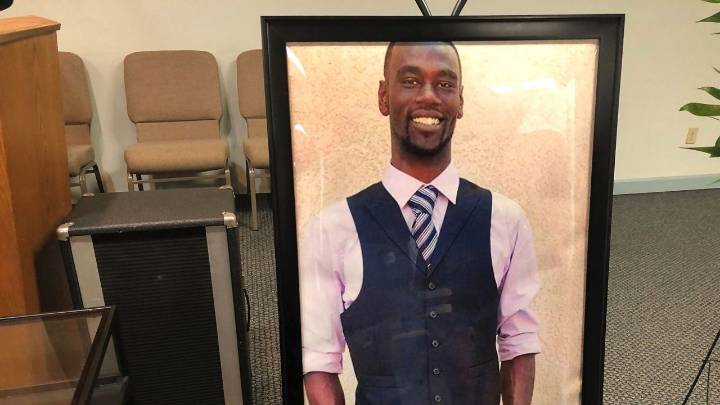 New trial for 3 Memphis ex-officers convicted in connection with the beating death of Tyre Nichols