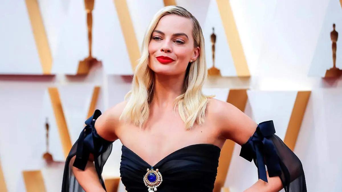 Margot Robbie busca producir película de ‘El Ataque de la mujer de 50 pies’