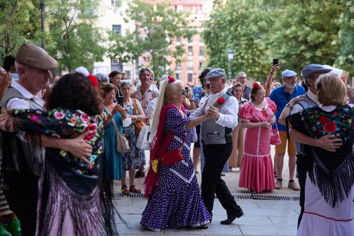 Fiestas de la Paloma 2025 hoy, en Madrid: programa, horarios de los conciertos y cortes de tráfico