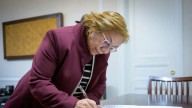 Rosa Yolanda Villavicencio se posesionó como canciller en propiedad: la cuarta persona en lo que va de Gobierno