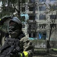 Moscow strikes kill six in Ukraine; refineries hit in Russia