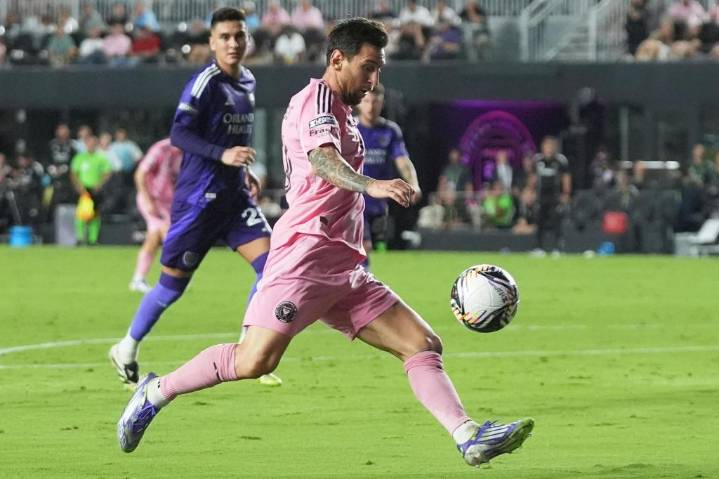 Lionel Messi reaparece con doblete e Inter Miami vence 3-1 a Orlando City en semis de la Leagues Cup – Chicago Tribune
