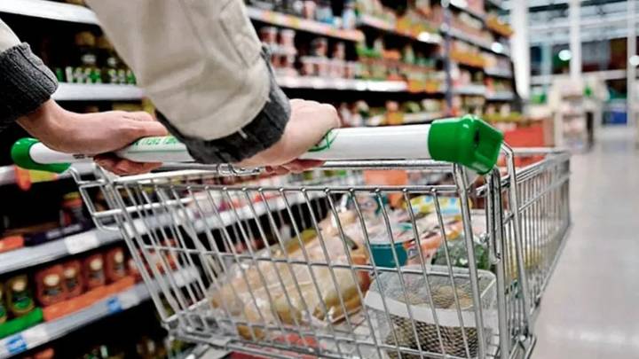 Comercios, supermercados y shoppings cierran por 24 horas: cuándo y por qué