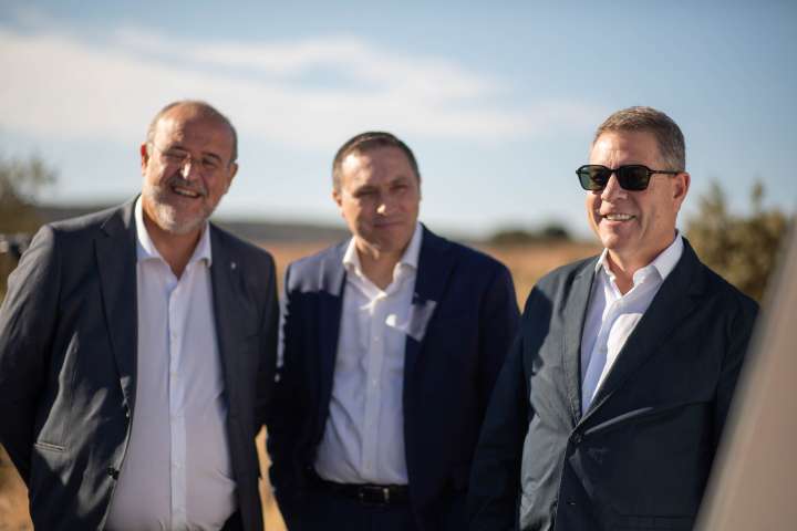 Las obras de refuerzo del firme de la carretera entre Arguisuelas y Cardenete empezarán la próxima semana