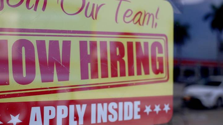 Revised data show hiring was overstated in US by 911,000 jobs in past year