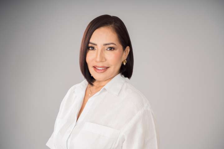 Alexandra Pineda finalizó su ciclo en la ANT y empezó precampaña al Congreso